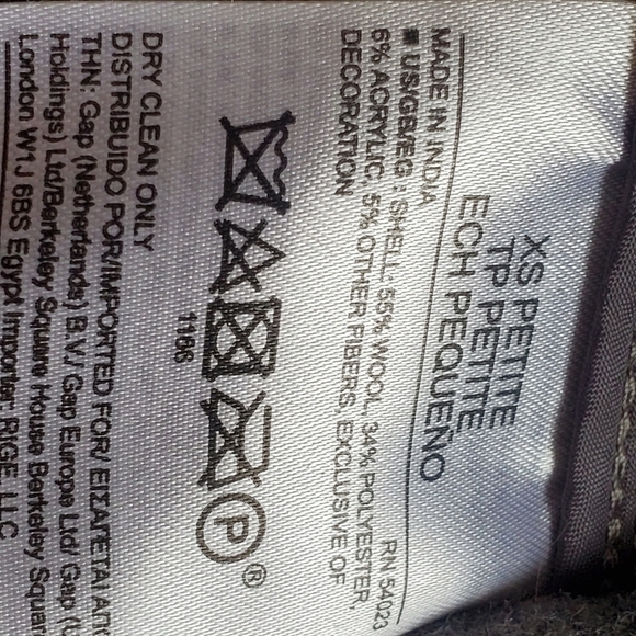 Banana republic.  Women's sz xs poncho wool cape. Detachable hood. Grey. - Picture 15 of 16